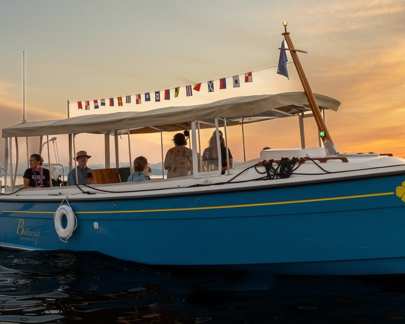 Lake Champlain Sunset Picnic Boat Cruise from Burlington
