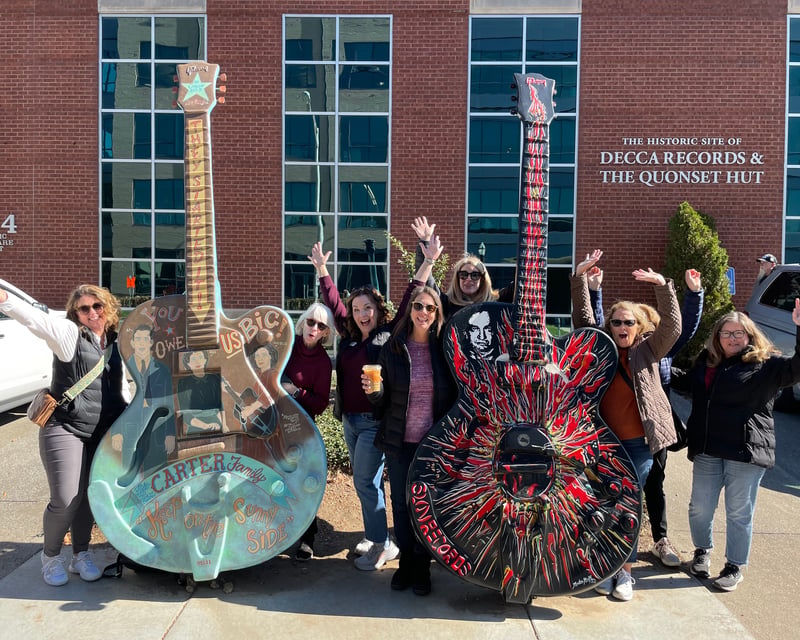Explore Music Row Food & Music History Tour