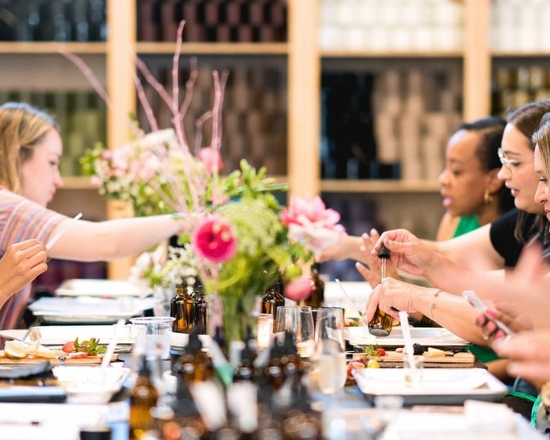 Custom Fragrance Candle Making Class in Dallas