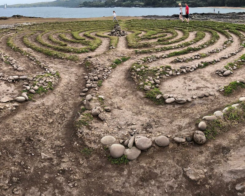 Practice Hawaiian Traditions in Maui With a Healer