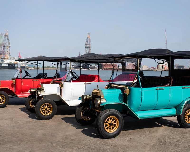 Model T-Style 5-Seater Electric Cart Rental in Galveston