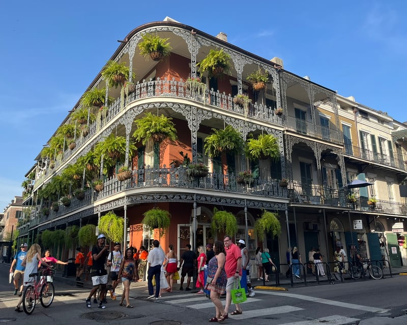 Explore the French Quarter on a Guided Tour in New Orleans