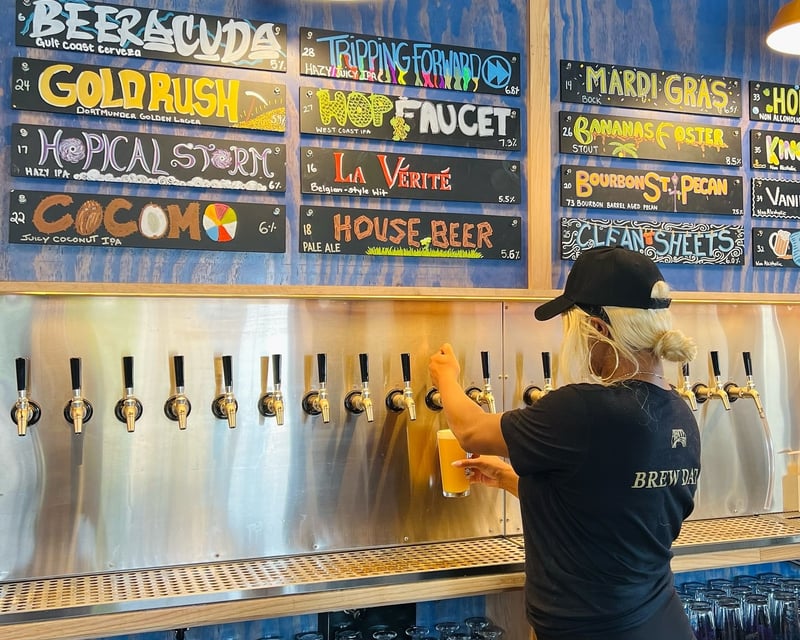 New Orleans Craft Brewery Walking Tour with Food Stop
