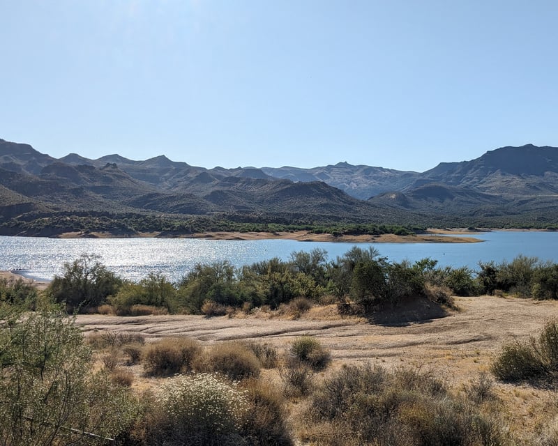 Morning Kayak & Breakfast Tour at Bartlett Lake