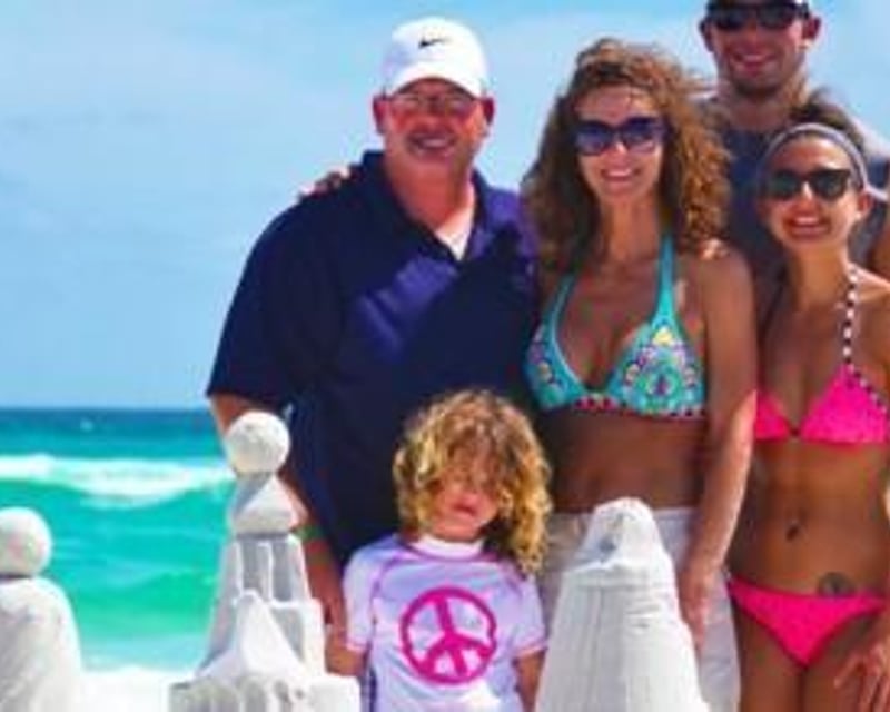 Family Sandcastle Building Lesson in Destin & Miramar Beach