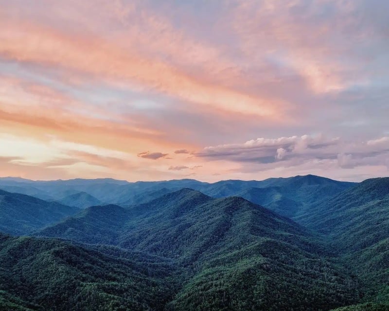 10 Unique Things to Do in the Great Smoky Mountains in 2026