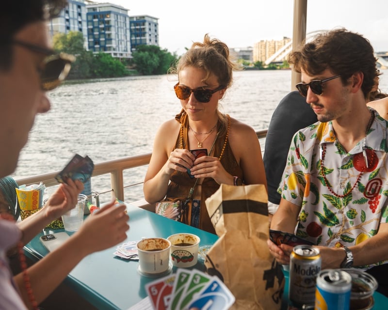 2-Hour Navy Yard Sightseeing Cruise
