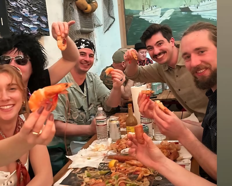 Shrimp Boil Cabaret Dinner in New Orleans
