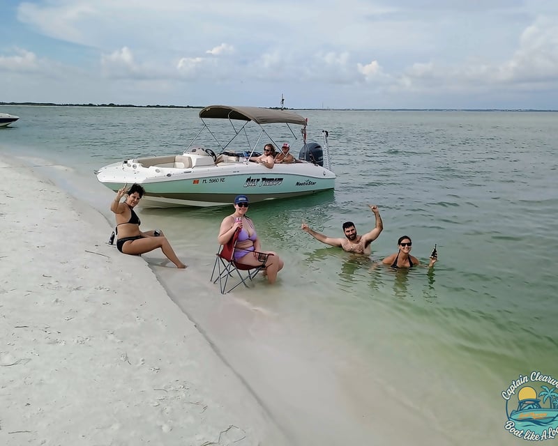 Private Island Hopping & Dolphin Cruise in Belleair Bluffs
