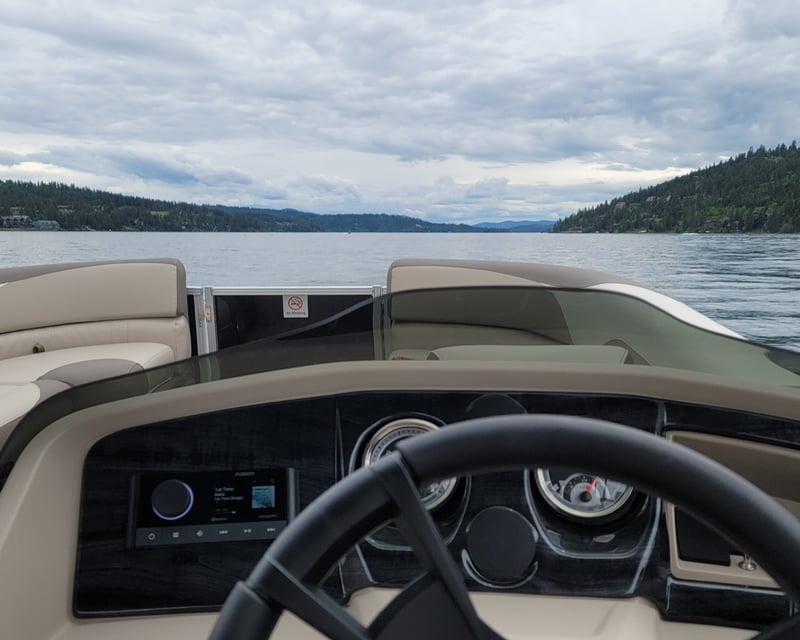 Rent a Performance Pontoon on Lake Coeur d'Alene