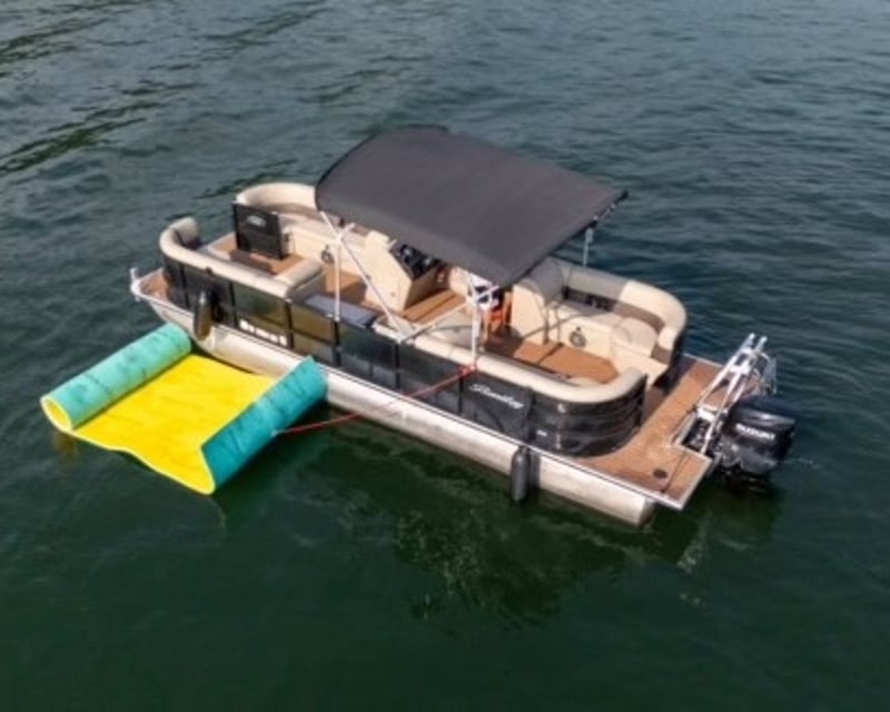 Lake Lewisville Captain-Led Tritoon Charter