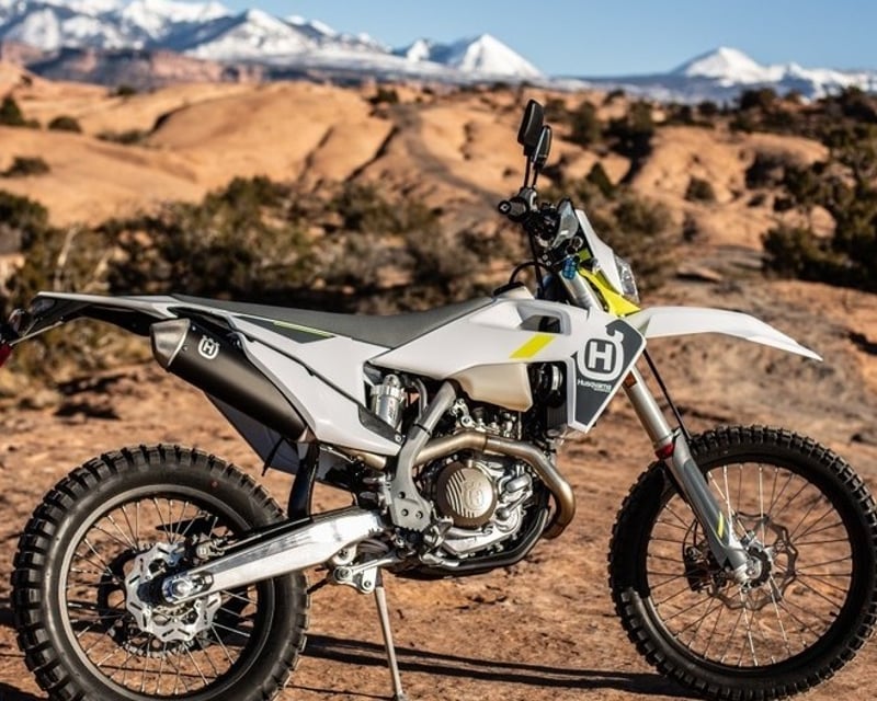 Full-Day Off-Road & Dual Sport Motorcycle Rental in Moab