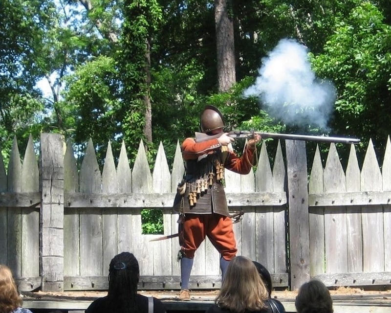 Guided Jamestown Settlement Tour with 1607 Fort & Ships