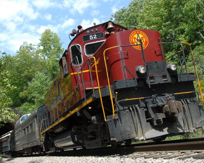 Boston Mountains Scenic Train Ride from Van Buren