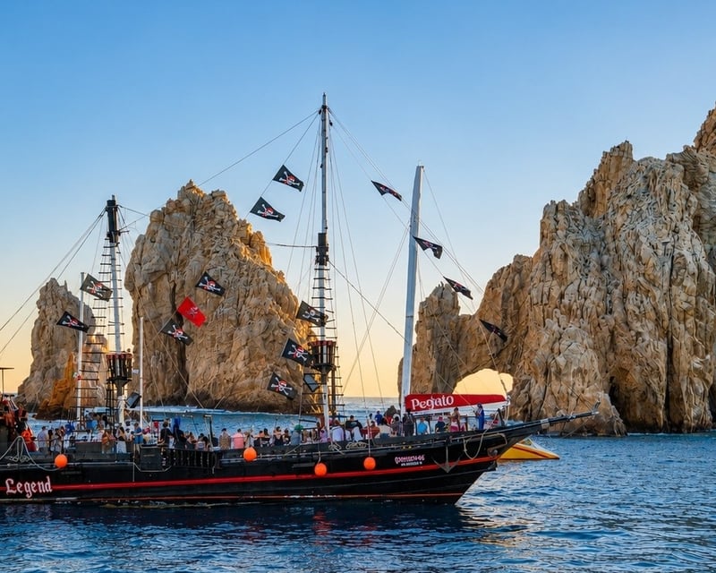 Pirate Snorkel Cruise to Cabo San Lucas Arch & Chileno Bay