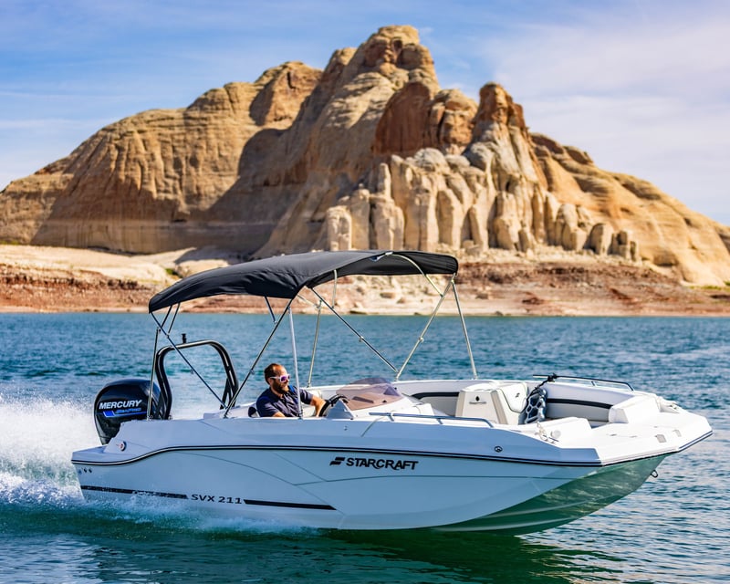 21' Deck Boat Rental for Water Sports on Lake Powell