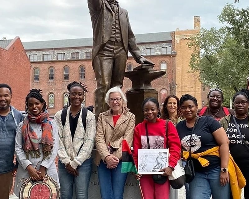 Black History & Abolitionist Walking Tour in Philadelphia