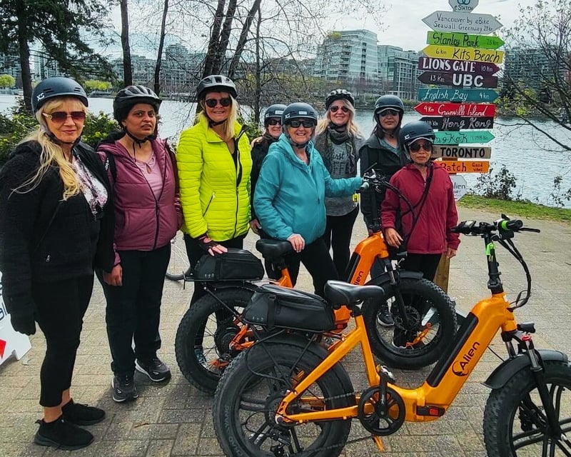 Vancouver Stanley Park 4-Hour Guided E-Bike Tour
