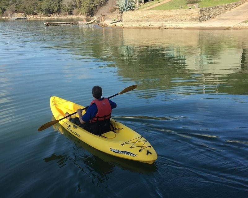 2-Hour Kayak & Canoe Rental on Lake Buchanan