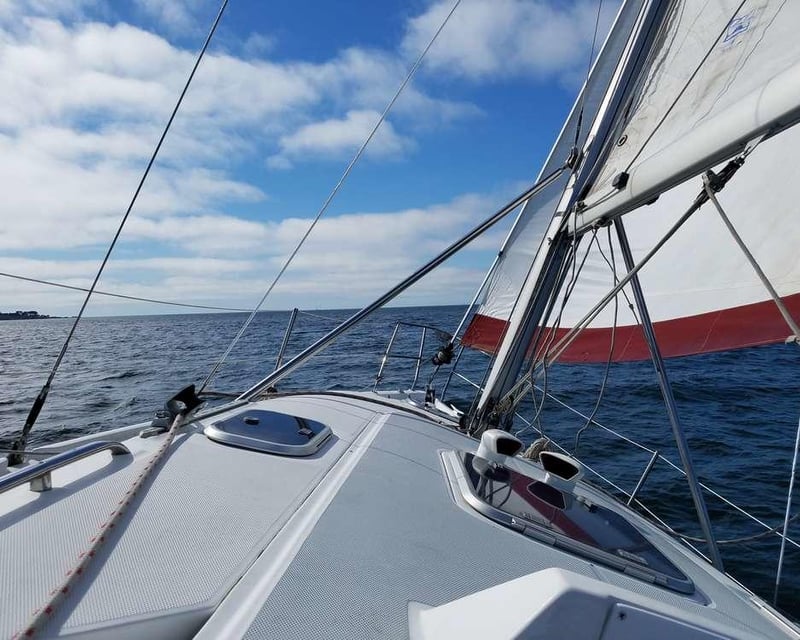 34' Sailboat Rental for Certified Sailors in Monterey
