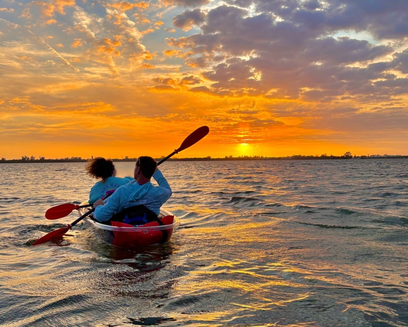 Sunset to Night Glow Kayak Tour in Bradenton