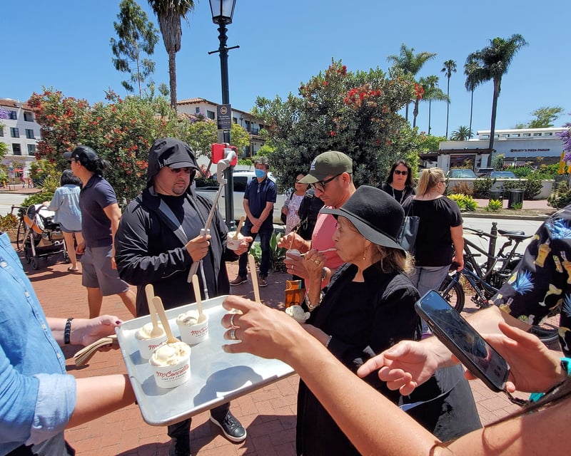 Funk Zone Food & Photo Tour in Santa Barbara