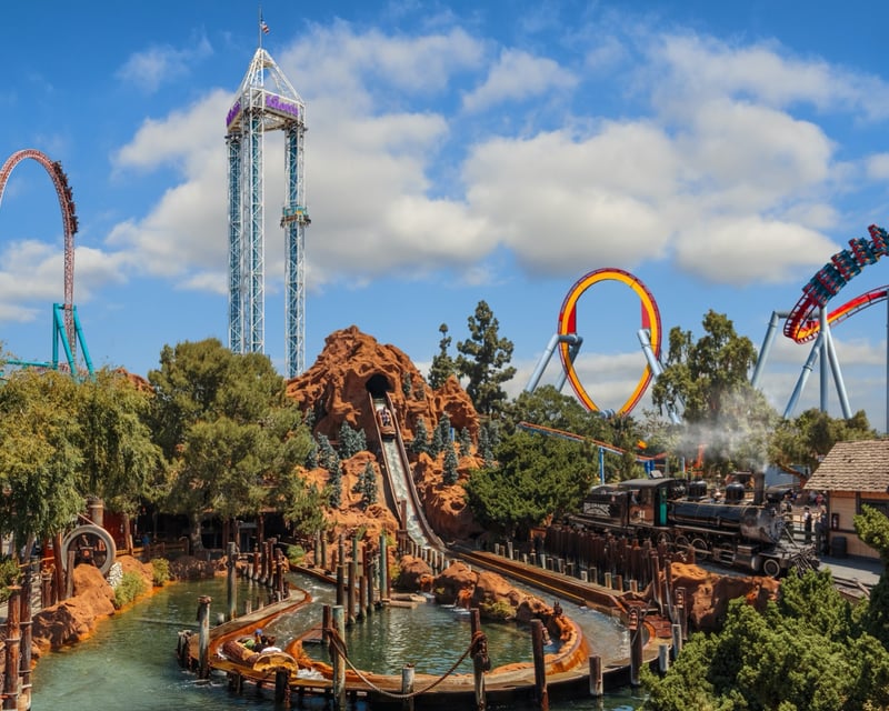 Knott's Berry Farm Theme Park Admission in Buena Park