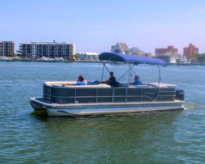 24' Pontoon Boat Rental in Orange Beach