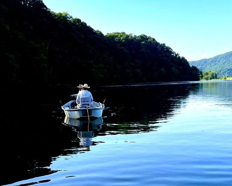 Smallmouth Bass Float Fishing Trip on the Holston River