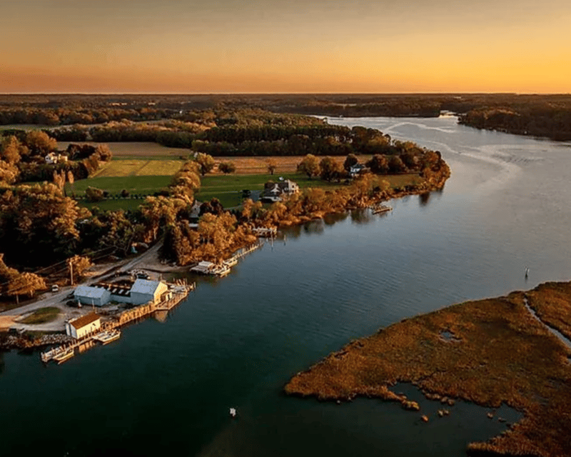 Guided Paddle & Wine Tasting in Cape Charles