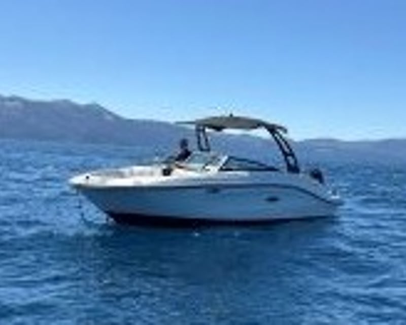 23' Sea Ray Boat Rental in Zephyr Cove