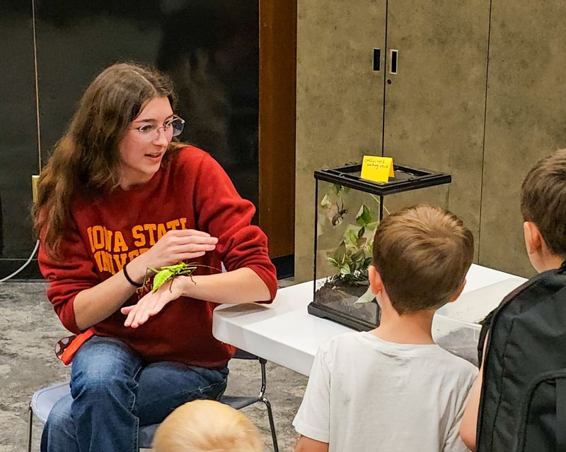 Live Insect & Invertebrate Programs at Reiman Gardens