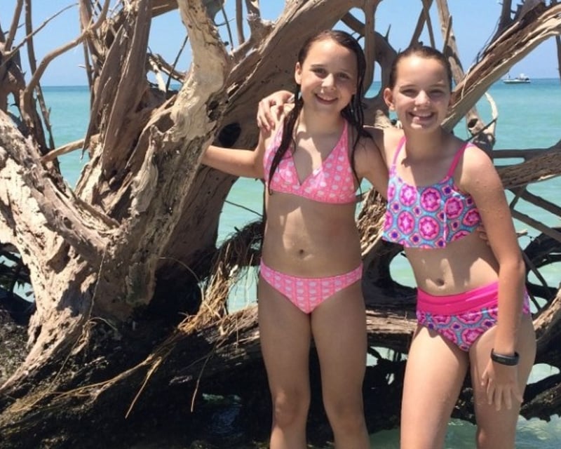 Fort Myers Beach Shelling Boat Trip to Cabbage Key