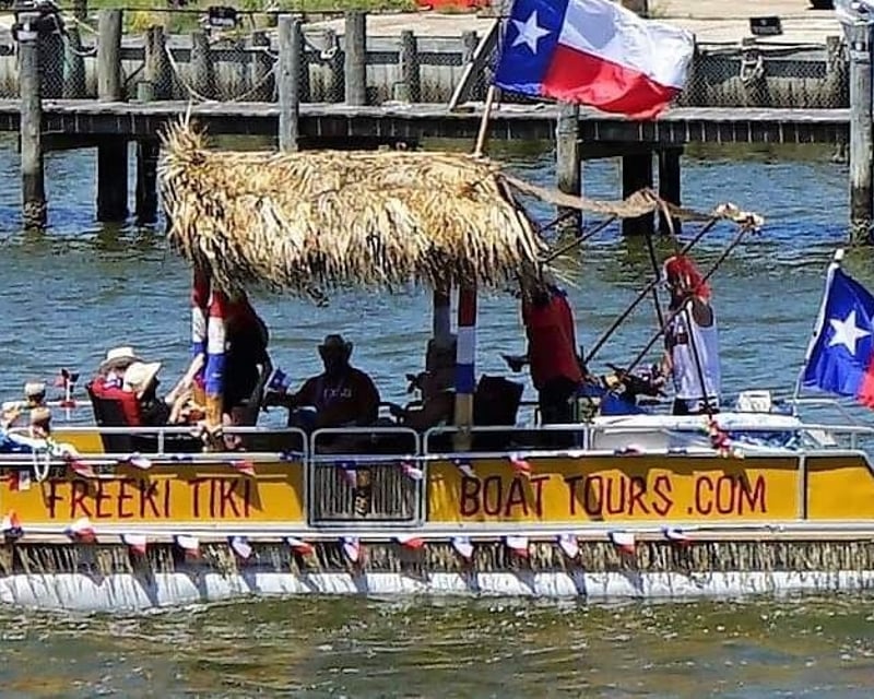 Private 24' Tiki Boat Cruise on Clear Lake, Texas