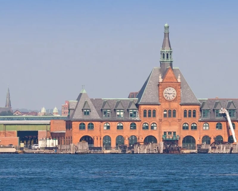 New York Harbor Historical Cruise