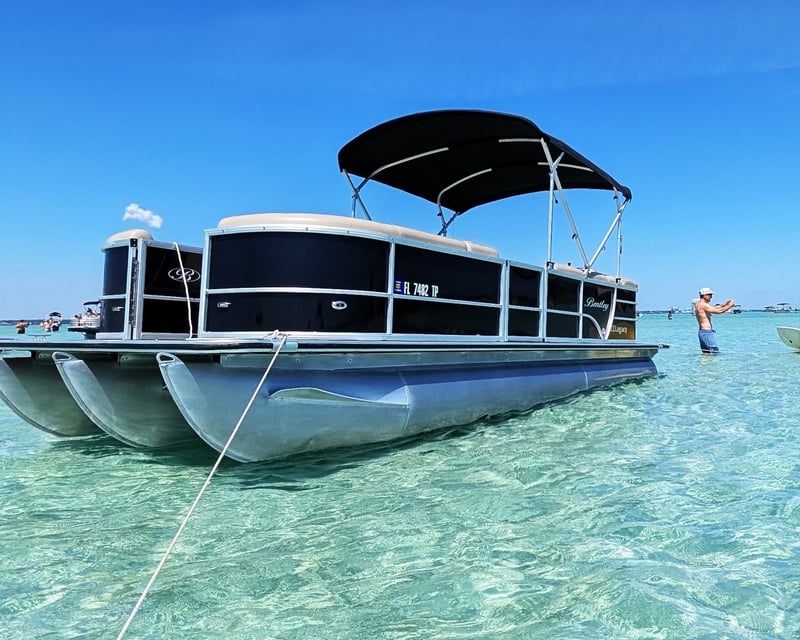 Private 22' Tritoon Boat Tour to Crab Island & Destin