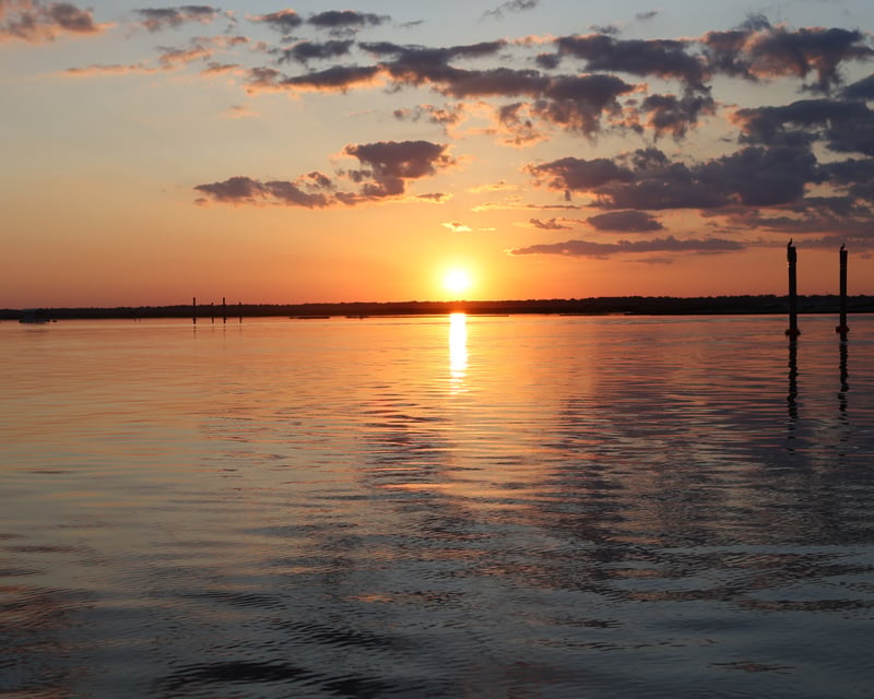 Private Girls' Night Out Sunset Cruise in Savannah