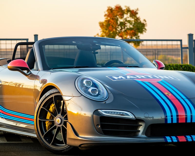 15-Mile Supercar Driving Experience in Fresno