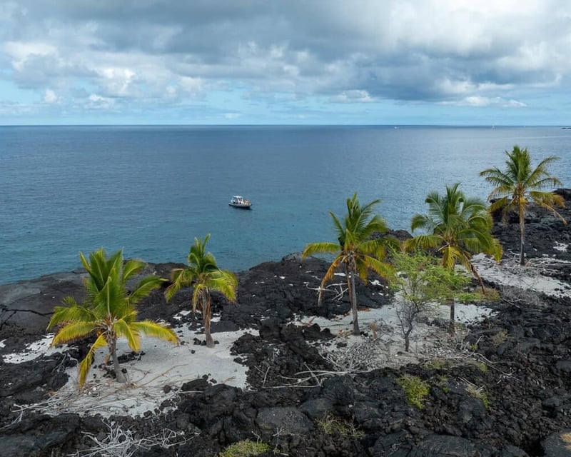 Afternoon Coastline Tour in Kailua-Kona