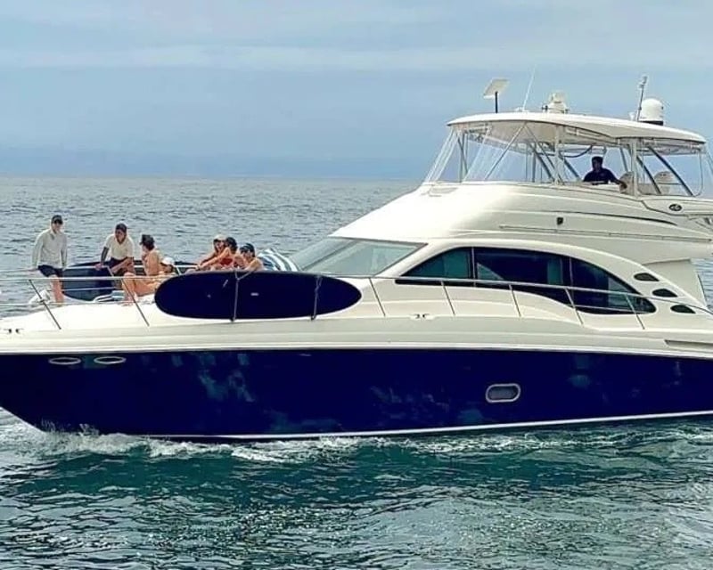 60' Yacht Charter in Puerto Vallarta