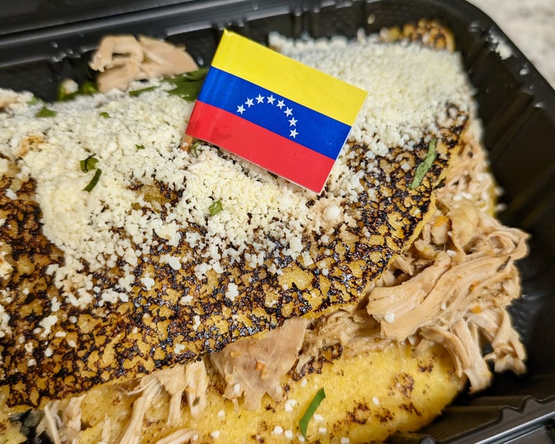 Taste Global Street Food on a Guided Uptown Chicago Tour