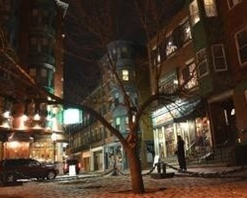 Private Dark History Walking Tour of Boston's North End