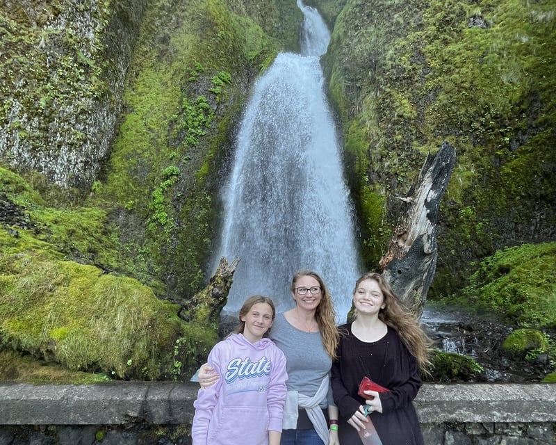 Columbia River Gorge & Mt Hood Full-Day Tour from Portland