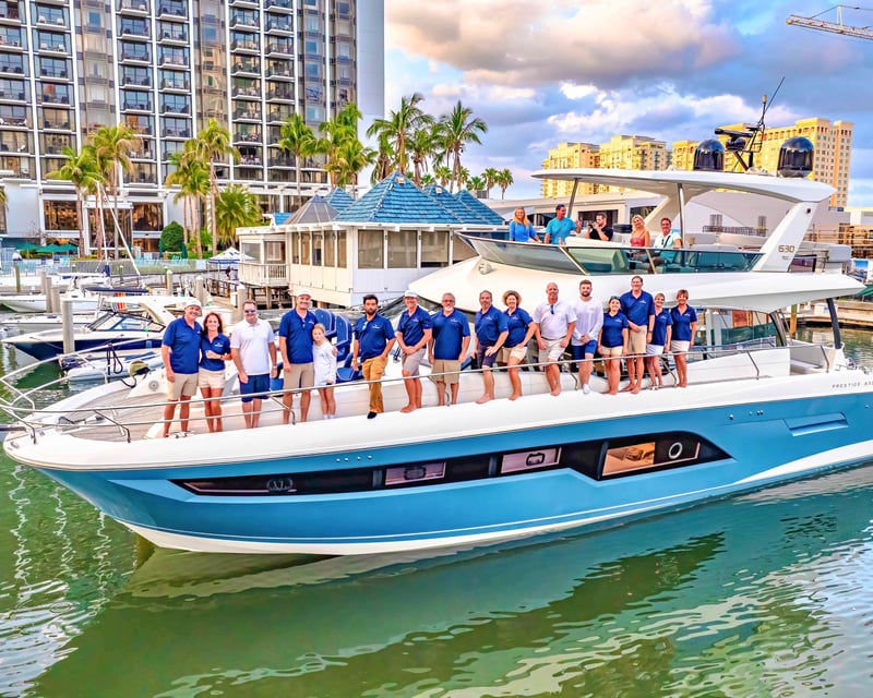 63' Yacht Charter in Sarasota with Sandbar Stops
