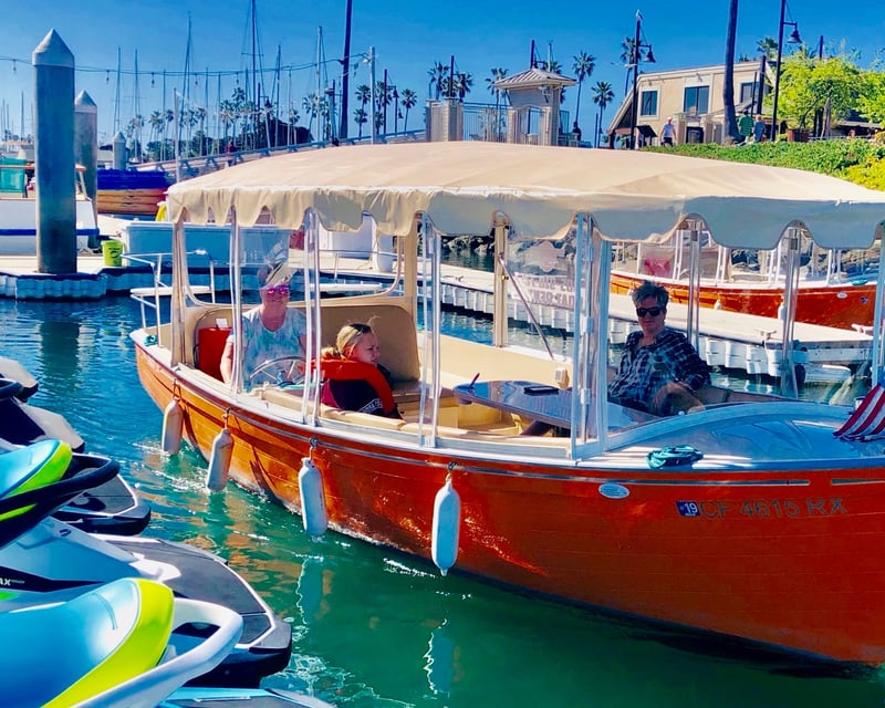 Duffy Electric Boat Rental at Channel Islands Harbor