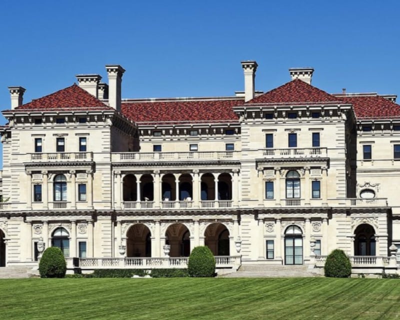 Newport Mansions & Cliff Walk Day Trip from Boston