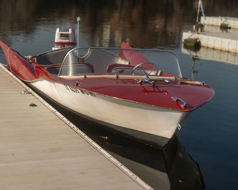 1958 Vintage Boat Rental in Austin