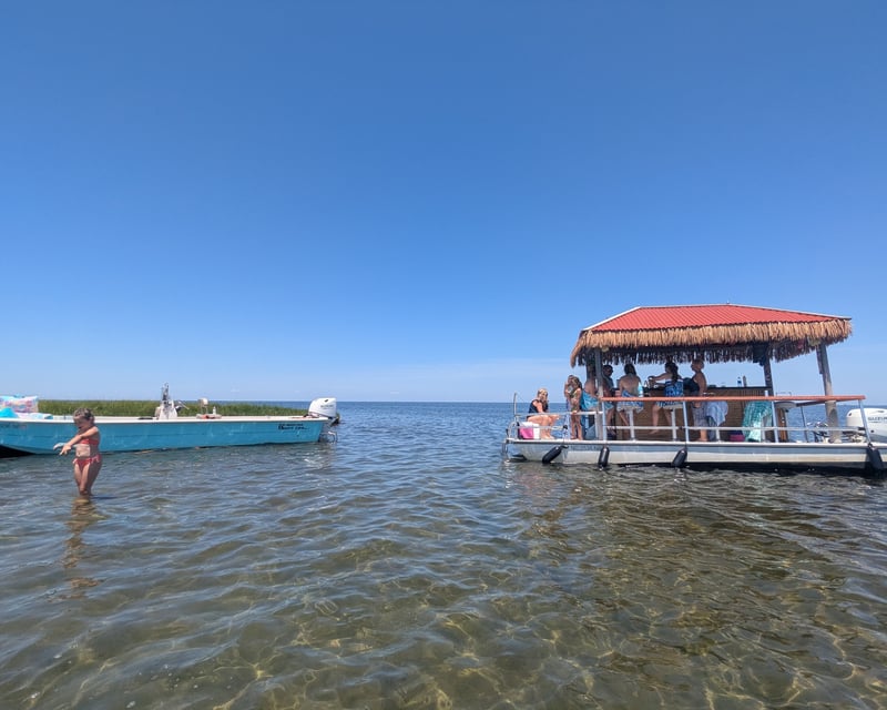 Morning Tiki Boat & Skiff Cruise in Salvo