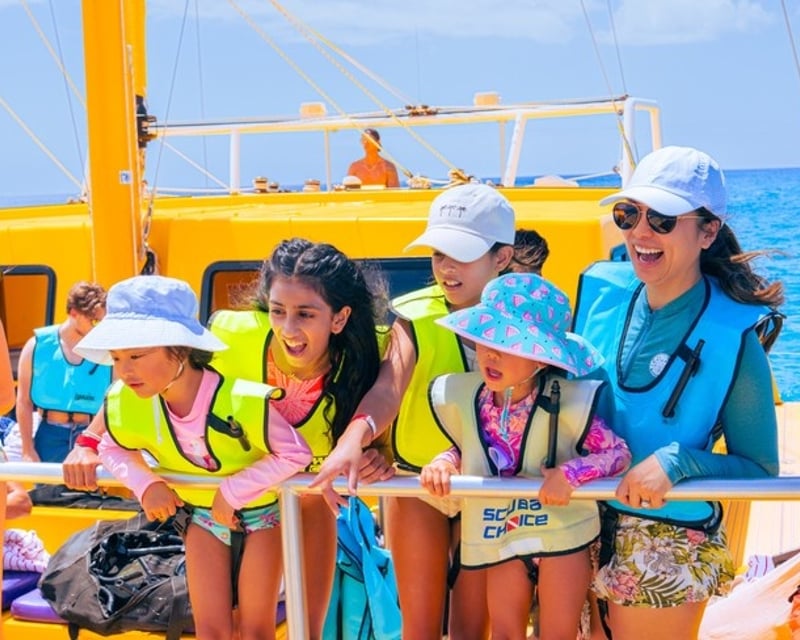 Turtle Canyon 90-Minute Snorkel Cruise