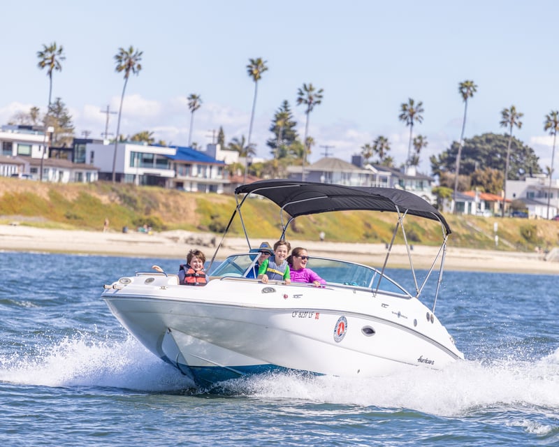 22' Powerboat Rental on Mission Bay